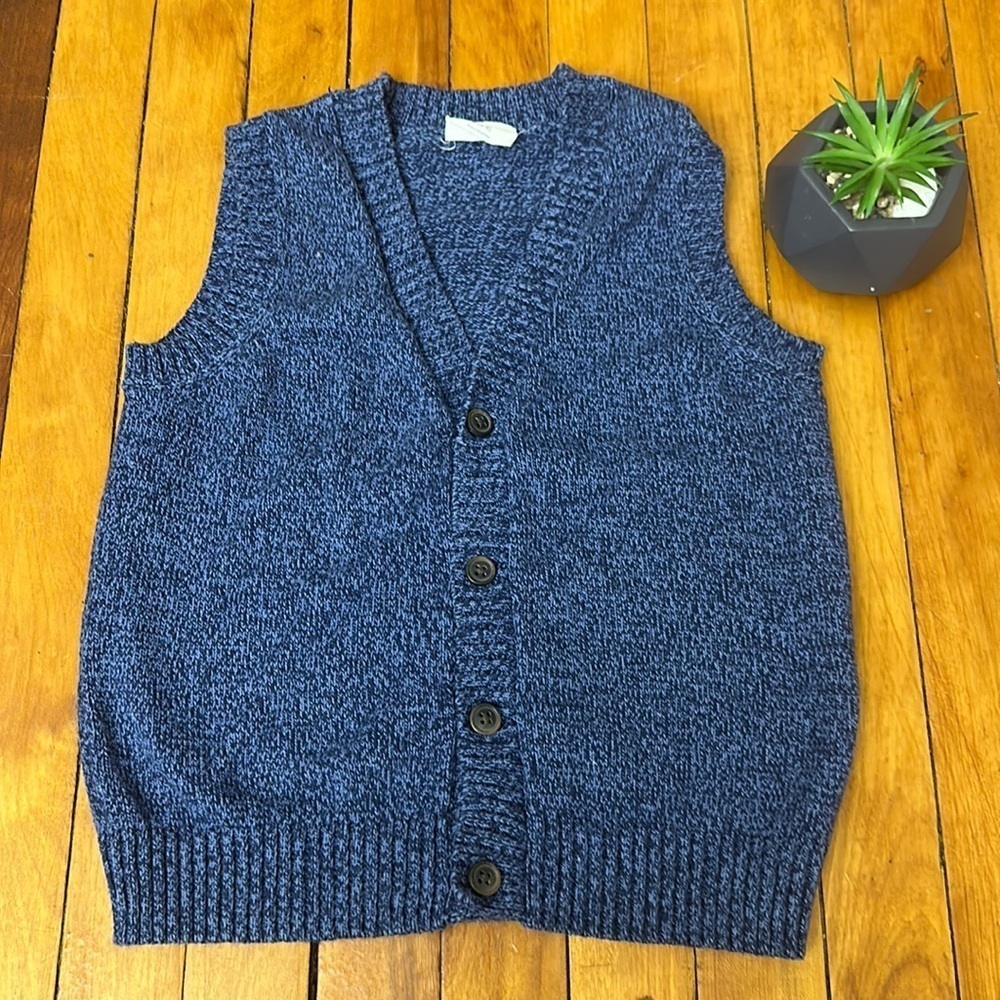 3for 20💕Crazy 8 boy vest shirt size5-6